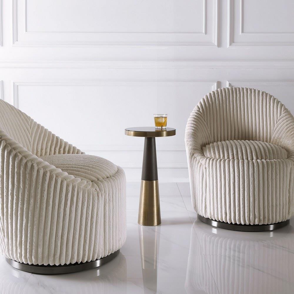 24982